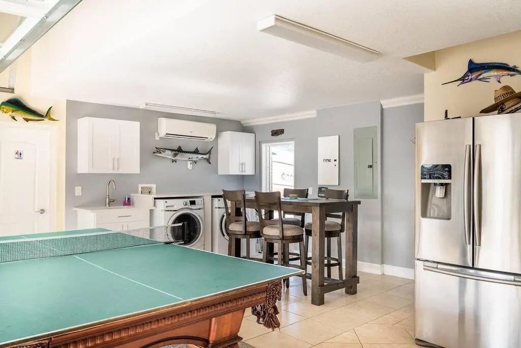 Grand Haven Spacious 3000Ft Family Retreat Tampa Villa